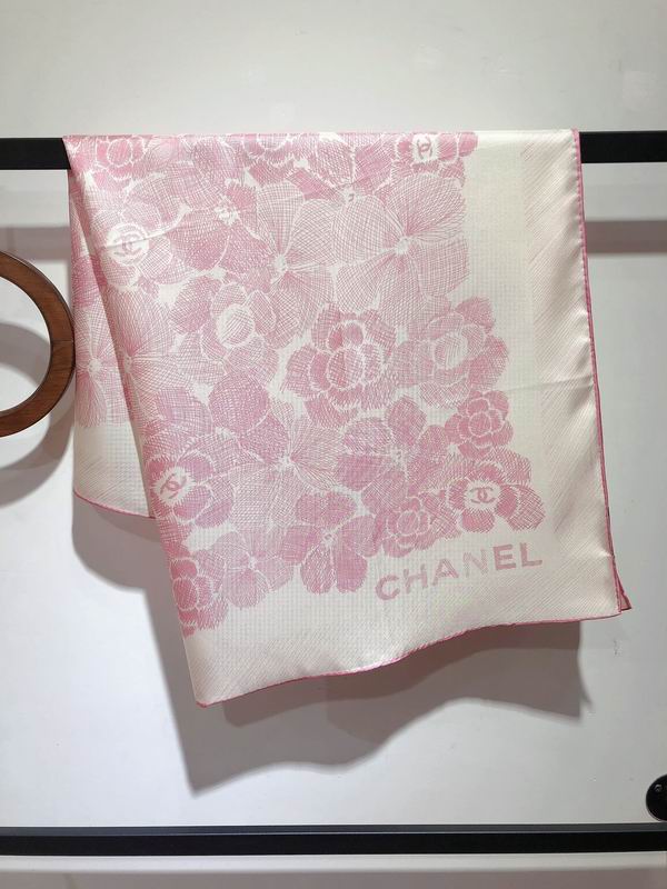 Chanel silk scarf 90X90cm E21 (24)